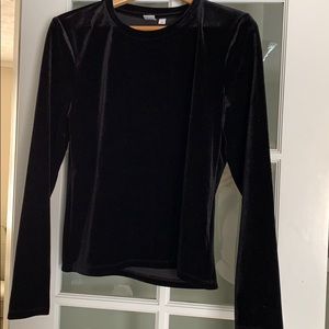 NWOT GAP velour shirt